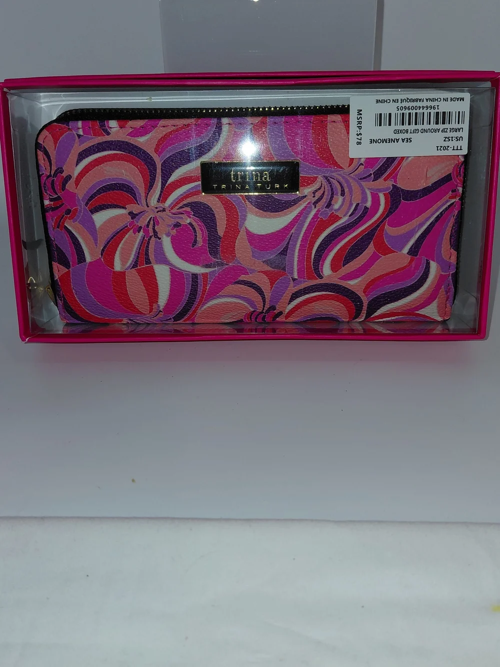 NIB Trina Turk Sea Anemone Large Zip-Around Wallet! Pink White Lavender Floral💕